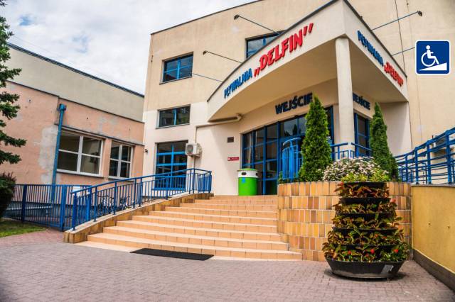 Kryta pływalnia "Delfin"